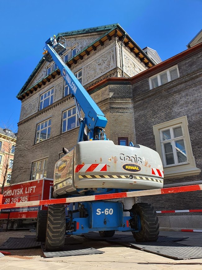 Darbi ar pacēlāju Kopenhāgenā